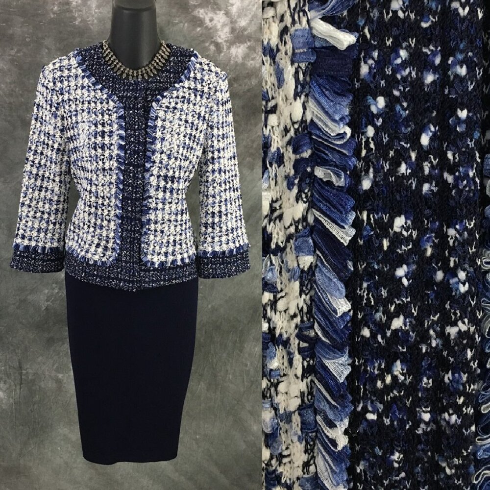 BEAUTIFUL St John knit blue white multi jacket skirt suit size 2 4